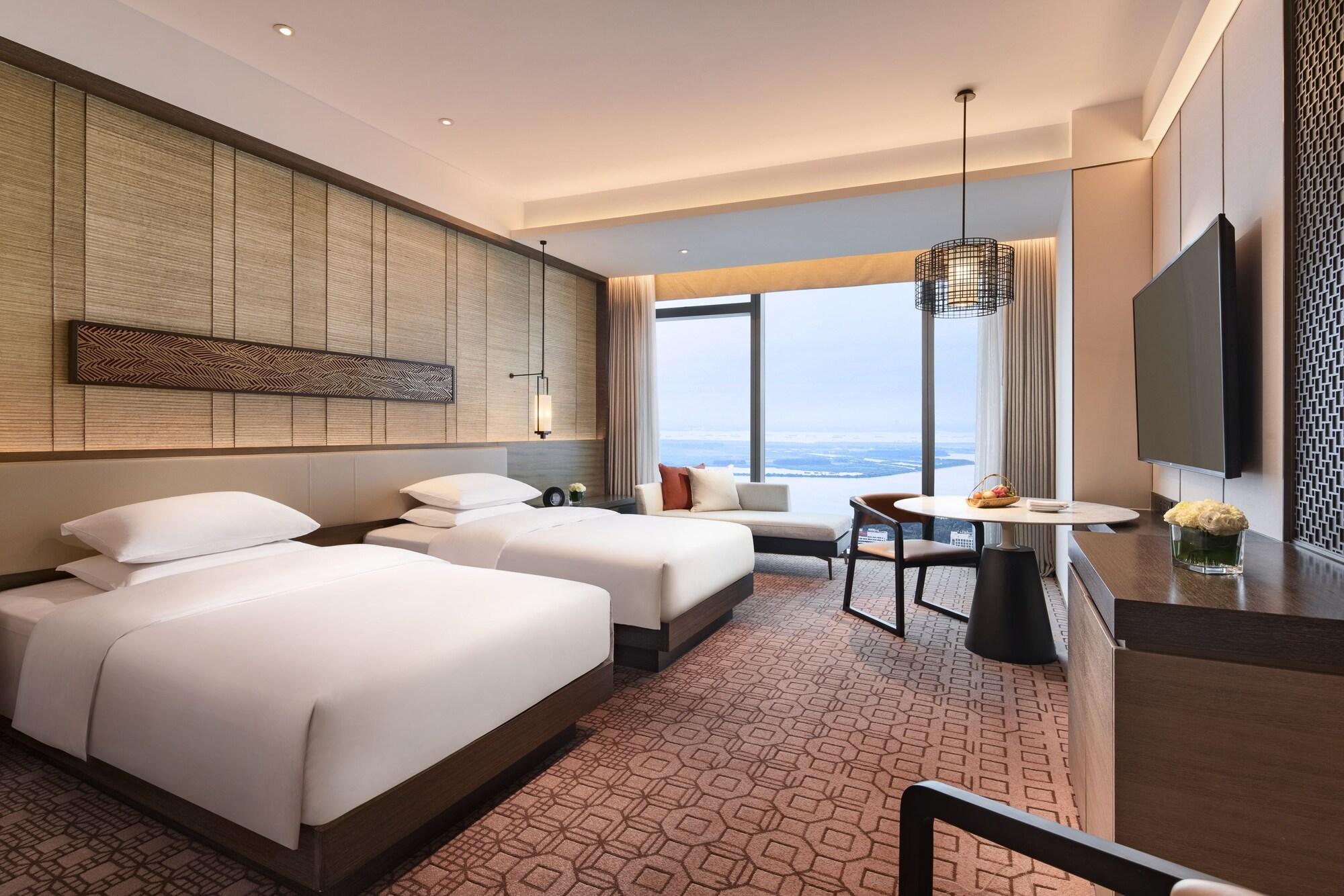 Отель Hyatt Regency Zhenjiang Чжэньцзян Экстерьер фото