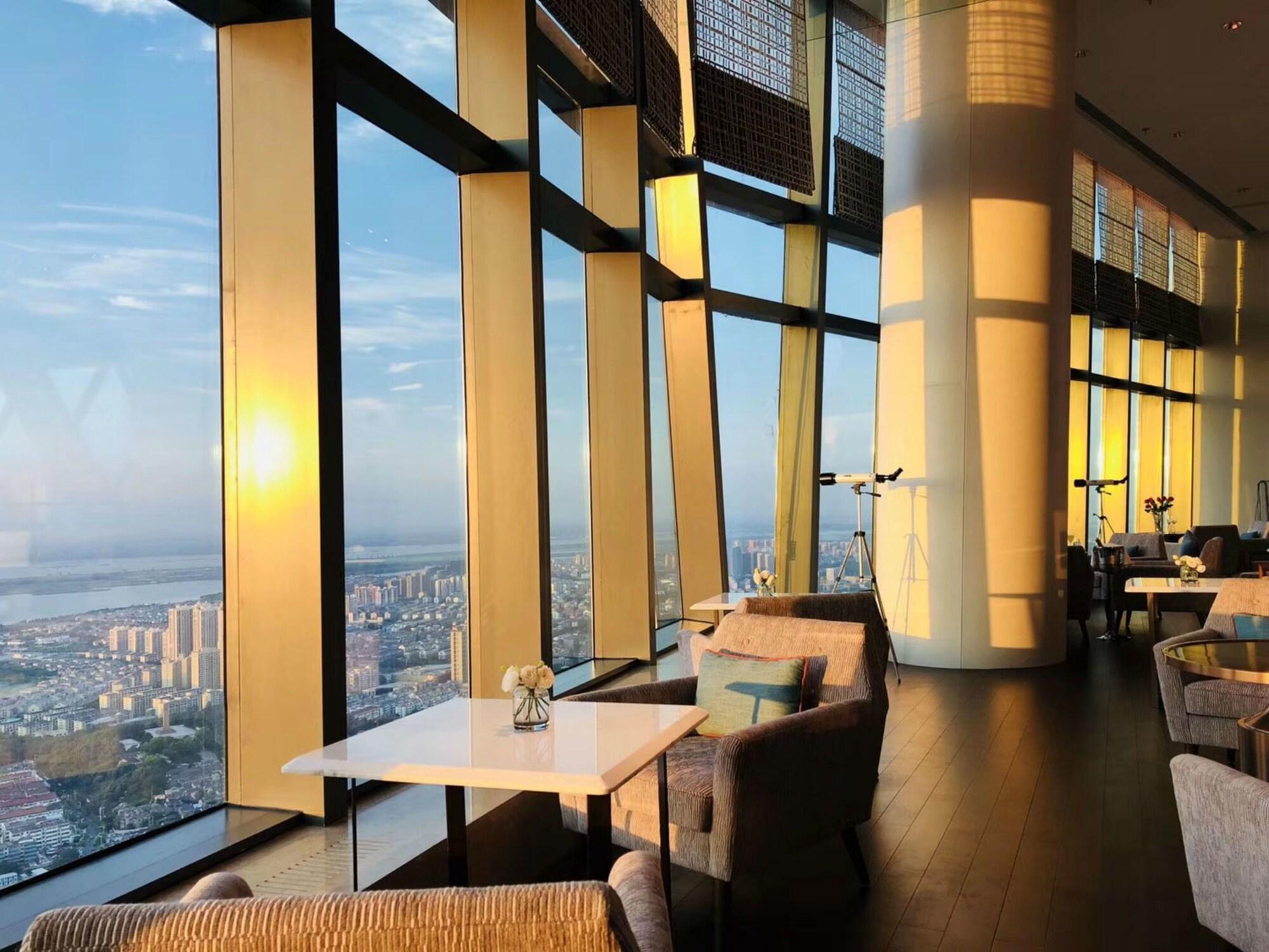 Отель Hyatt Regency Zhenjiang Чжэньцзян Экстерьер фото