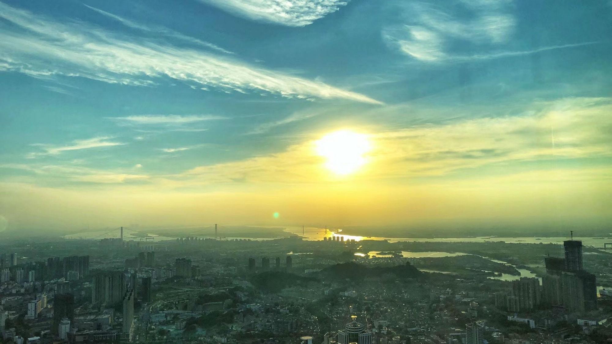 Отель Hyatt Regency Zhenjiang Чжэньцзян Экстерьер фото